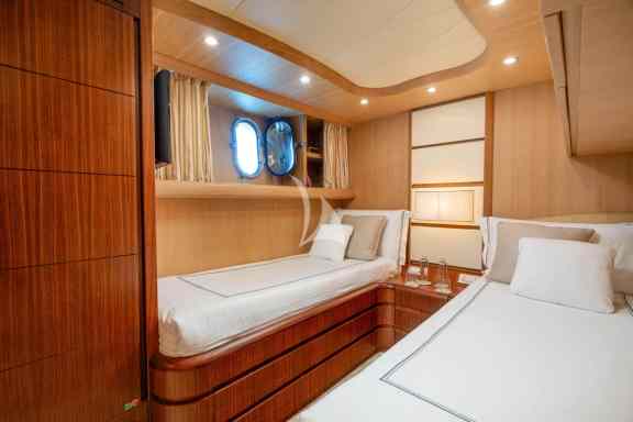 Image of MY LIFE yacht #48