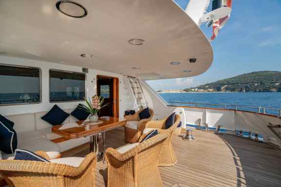 Image of NIGHTFLOWER yacht #24