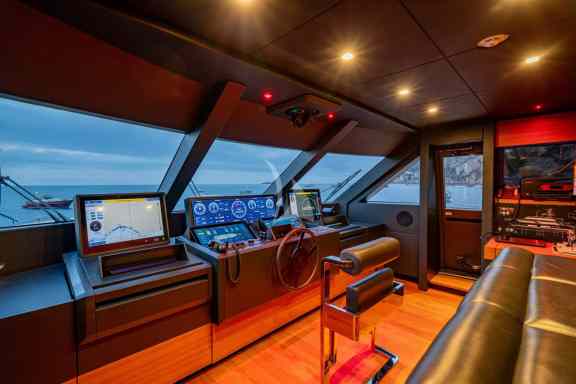 Image of SOUTH yacht #35