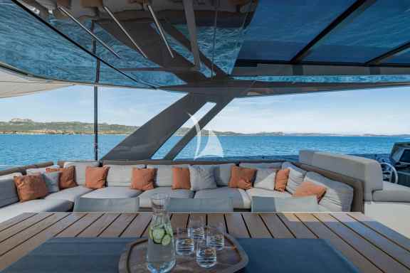 Image of E3 yacht #18
