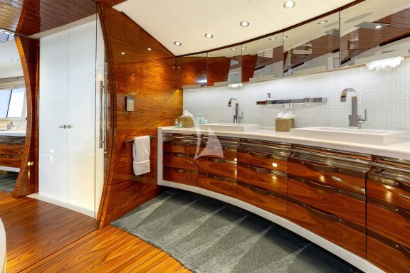 Master suite