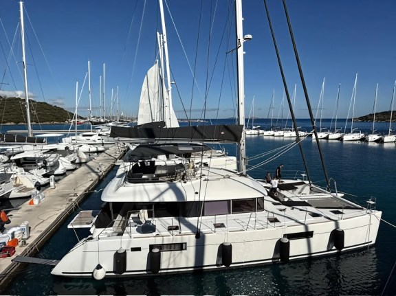 Adeia II