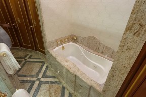 Real Yacht Image from Review