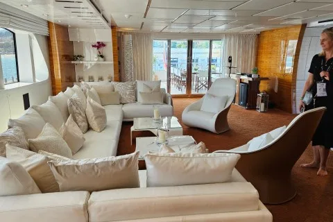Mo's photo from the onboard visit