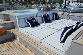 Real Yacht Image from Review