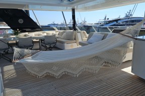 Real Yacht Image from Review