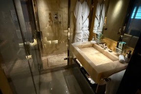 Real Yacht Image from Review