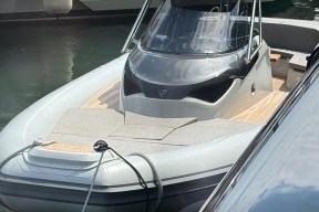 Real Yacht Image from Review