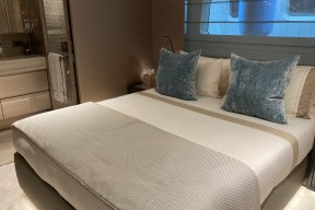 Real Yacht Image from Review