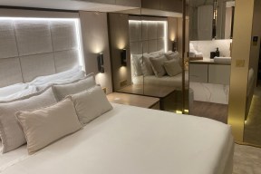 Real Yacht Image from Review