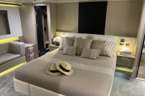 Real Yacht Image from Review