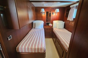 Real Yacht Image from Review