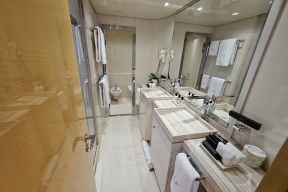 Real Yacht Image from Review