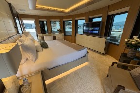 Real Yacht Image from Review