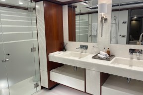 Real Yacht Image from Review