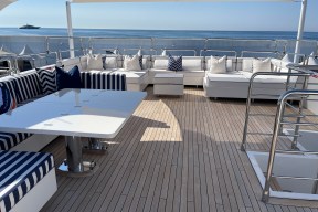 Real Yacht Image from Review