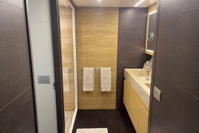 Real Yacht Image from Review