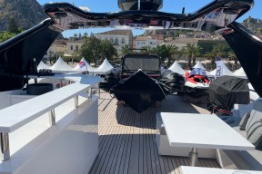 Real Yacht Image from Review