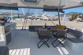 Real Yacht Image from Review