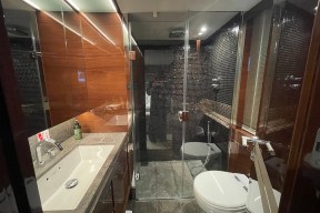 Real Yacht Image from Review