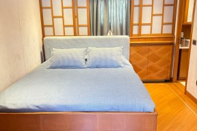 Real Yacht Image from Review