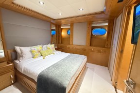 Real Yacht Image from Review