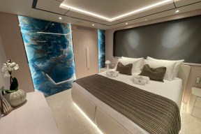 Real Yacht Image from Review