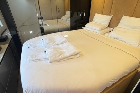 Real Yacht Image from Review