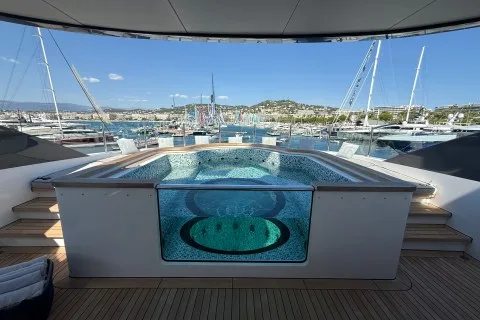Nadja Asmus's photo from the onboard visit