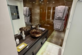 Real Yacht Image from Review