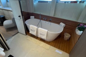 Real Yacht Image from Review