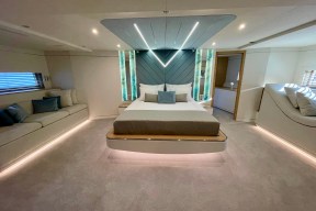 Real Yacht Image from Review