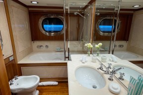 Real Yacht Image from Review