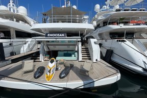 Real Yacht Image from Review