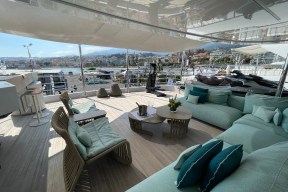 Real Yacht Image from Review