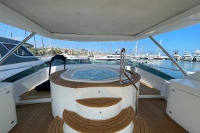 Real Yacht Image from Review