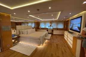 Real Yacht Image from Review