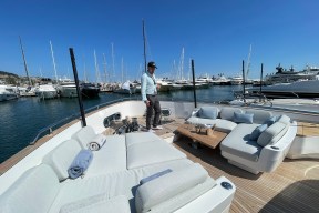 Real Yacht Image from Review