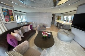 Real Yacht Image from Review