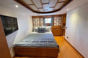 Real Yacht Image from Review