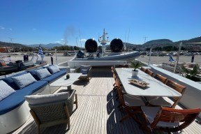 Real Yacht Image from Review