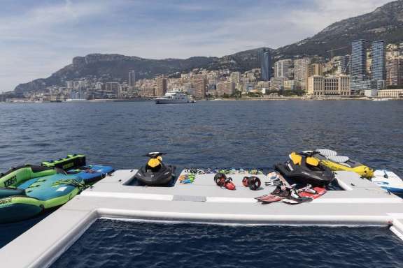 Image of IRAMA yacht #11