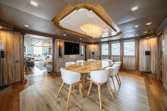 Image of IRAMA yacht #3