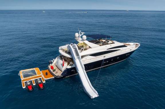 Image of BLUE EYES yacht #12