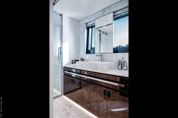 Image of Tasty Waves yacht #9