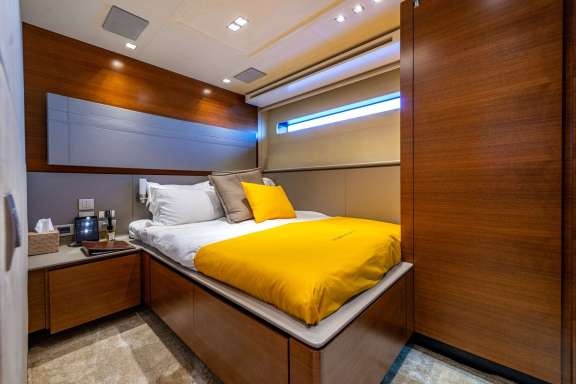 Double Cabin Portside