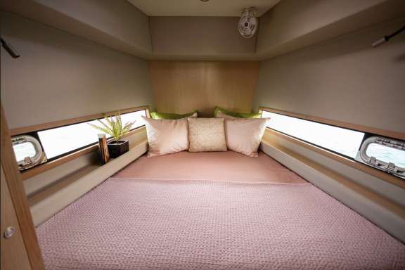 Image of L’INDECIS yacht #9