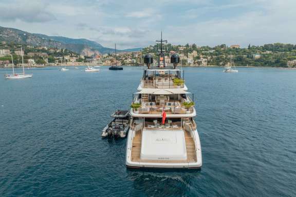 ALLURIA - Main deck aft (2025)