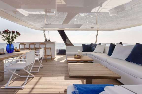 Flybridge