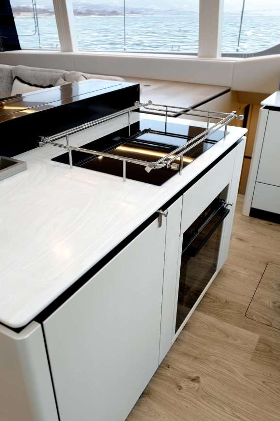 Image of AMILEO yacht #14